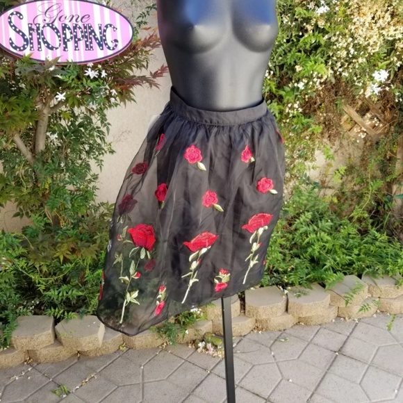 Forever 21 Dresses & Skirts - Forever 21 skirt